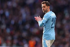 万博体育官网-葡媒：曼城正在更新换代，B席可能提早重返母队本菲卡