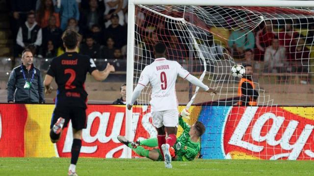 梁宏业：笼罩哈维的阴云也在笼罩弗利克