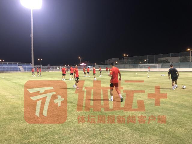 万博体育官方网站-​U19国青巴林备战减量不减质 适应天气做最后冲刺